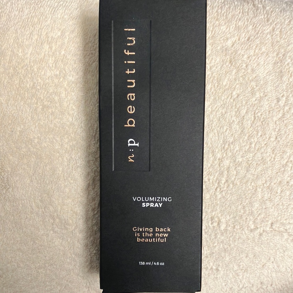 NP Beautiful volumizing spray